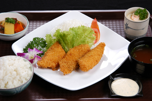 Hào chiên giòn/DEEP FRIED OYSTER/ 牡蠣フライ