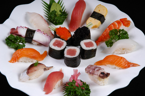 Sushi thập cẩm các loại cá sống B/ASSORTED SUSHI B/ 寿司盛りB