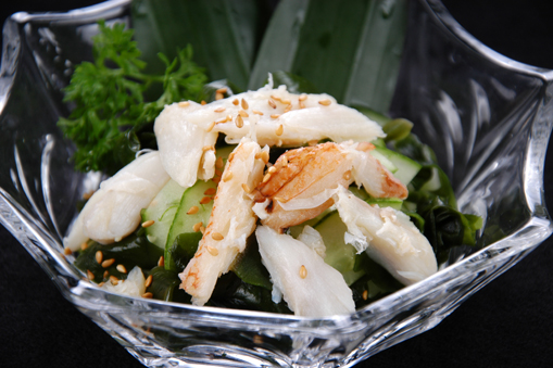 Cua trộn giấm rong biển & dưa leo/VINEGARED CRAB WITH SEASONED VEGETABLES/ かに酢