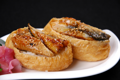 Đậu hũ ngọt bọc cơm sushi lươn trộn/STUFFED BEAN CURD BAG WITH EELS/ きざみ稲荷寿司