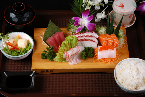 Cơm phần cá sống tổng hợp/FRESH FISH SET/姫 - 刺身定食